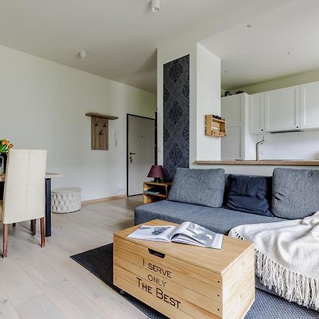 Relax&Comfort New Waw 50 Sqm With Terrace, Garden, Free Parking And Ac Varsóvia Exterior foto