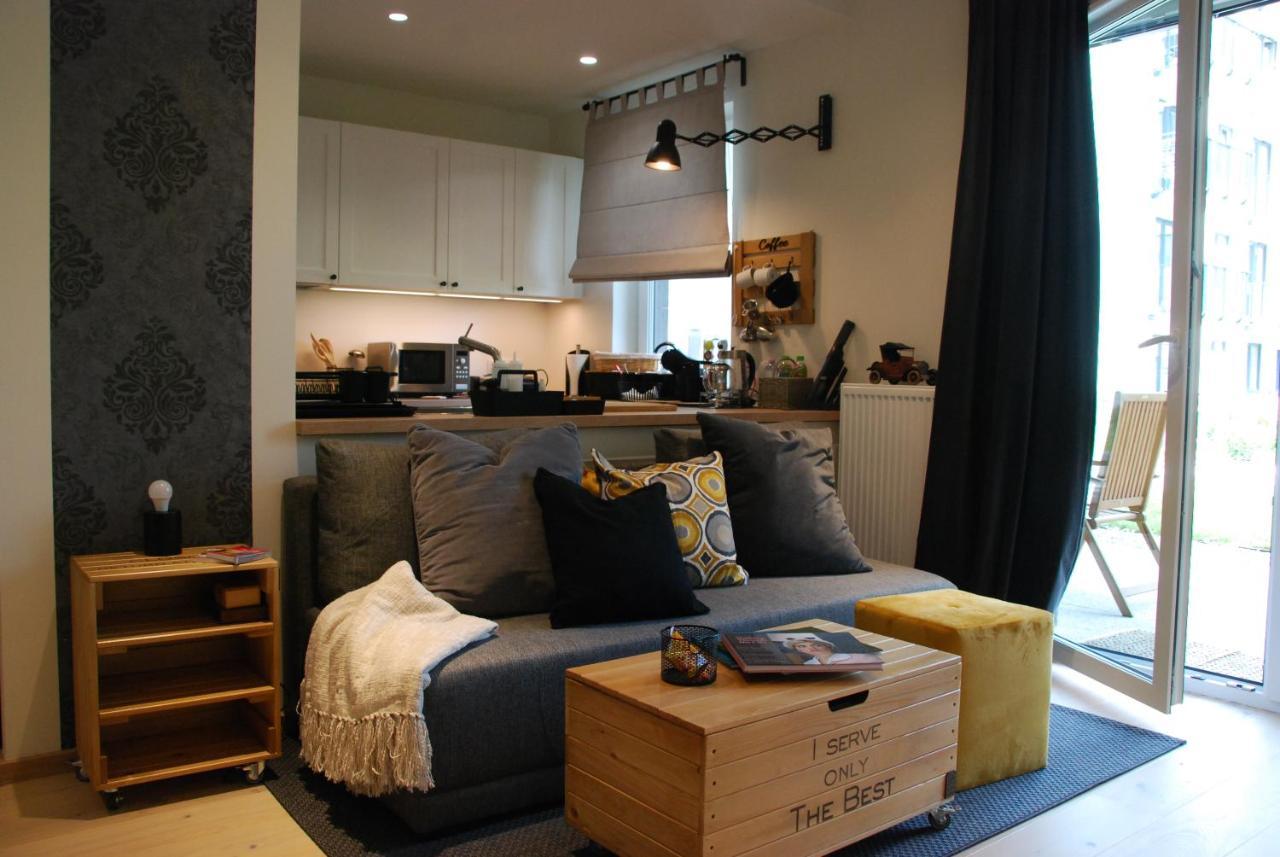 Relax&Comfort New Waw 50 Sqm With Terrace, Garden, Free Parking And Ac Varsóvia Exterior foto