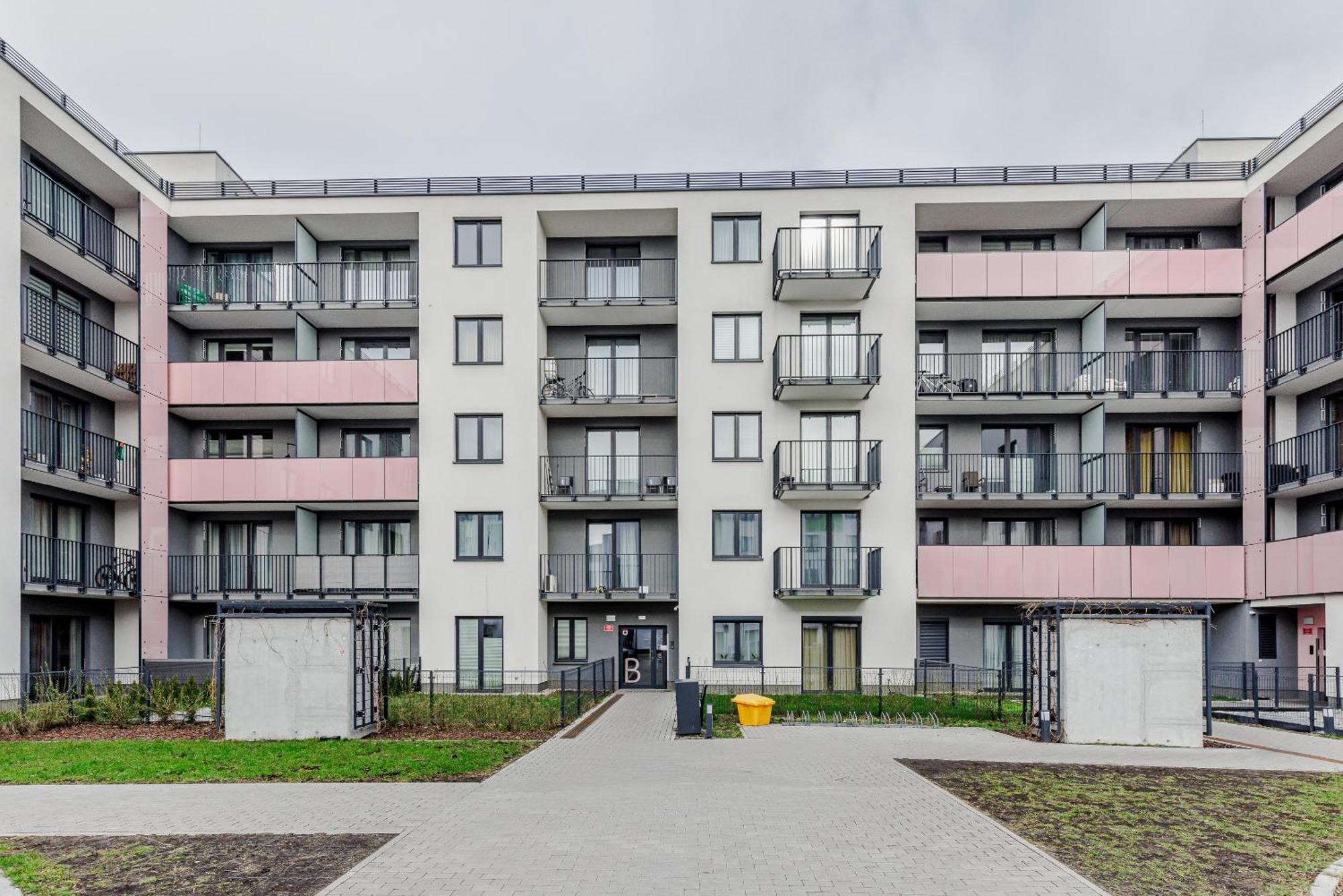 Relax&Comfort New Waw 50 Sqm With Terrace, Garden, Free Parking And Ac Varsóvia Exterior foto