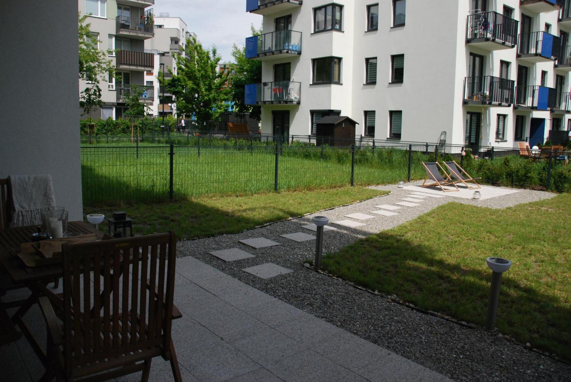 Relax&Comfort New Waw 50 Sqm With Terrace, Garden, Free Parking And Ac Varsóvia Exterior foto