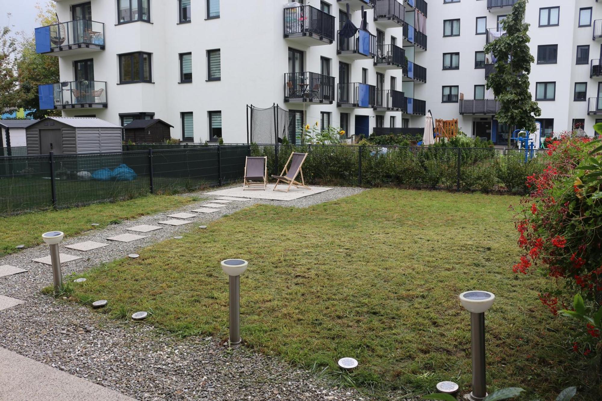 Relax&Comfort New Waw 50 Sqm With Terrace, Garden, Free Parking And Ac Varsóvia Exterior foto