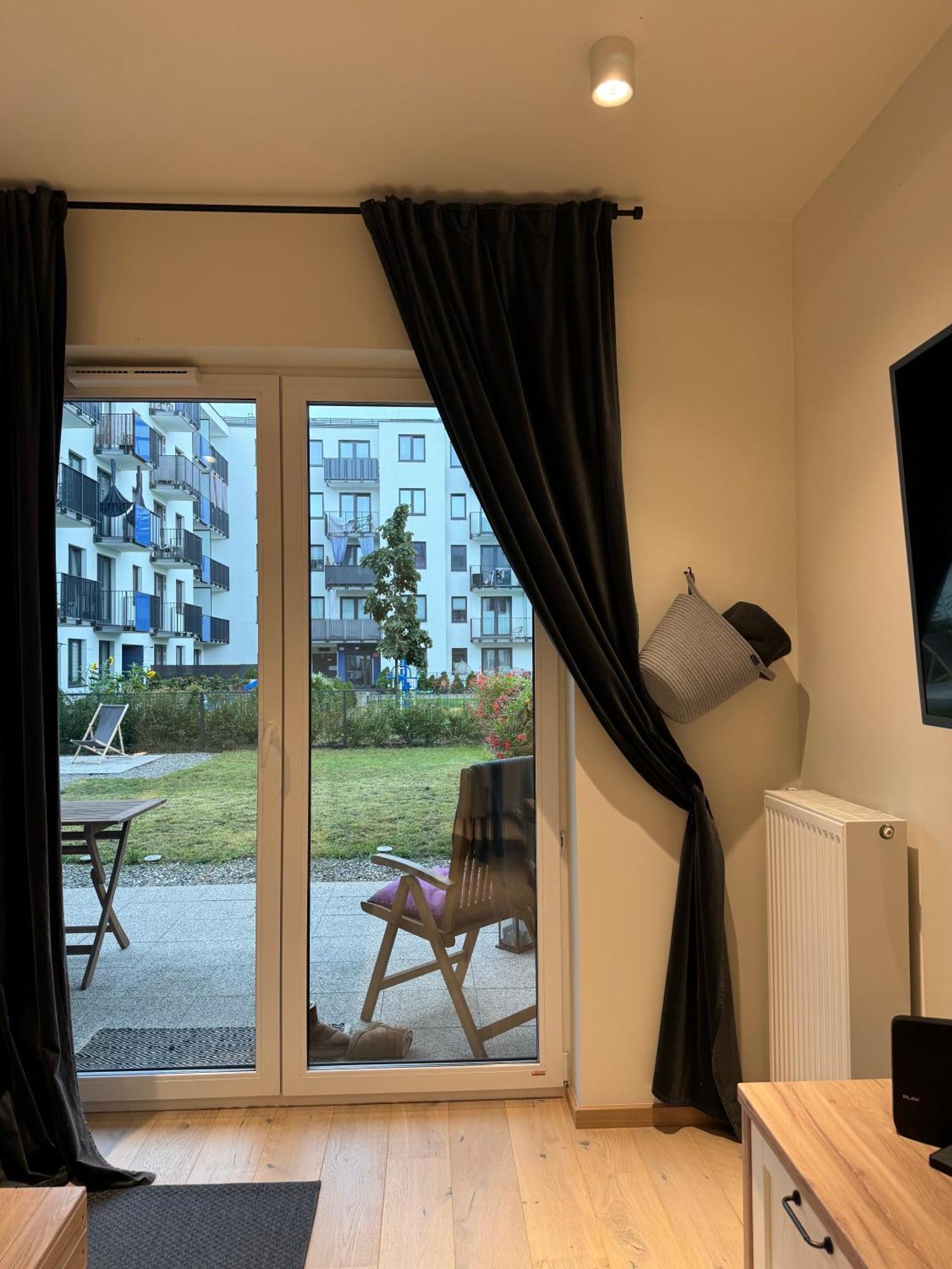 Relax&Comfort New Waw 50 Sqm With Terrace, Garden, Free Parking And Ac Varsóvia Exterior foto
