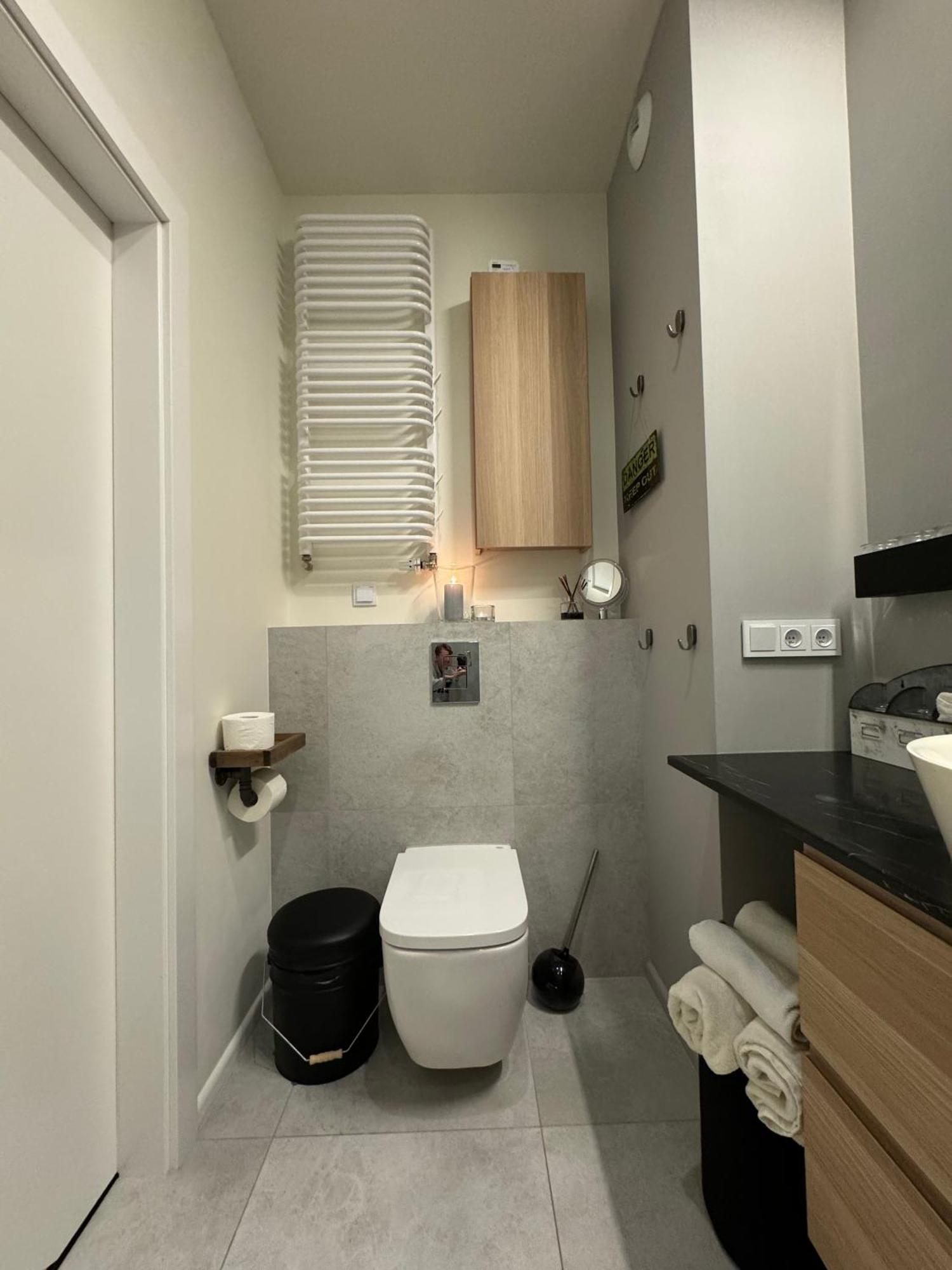Relax&Comfort New Waw 50 Sqm With Terrace, Garden, Free Parking And Ac Varsóvia Exterior foto