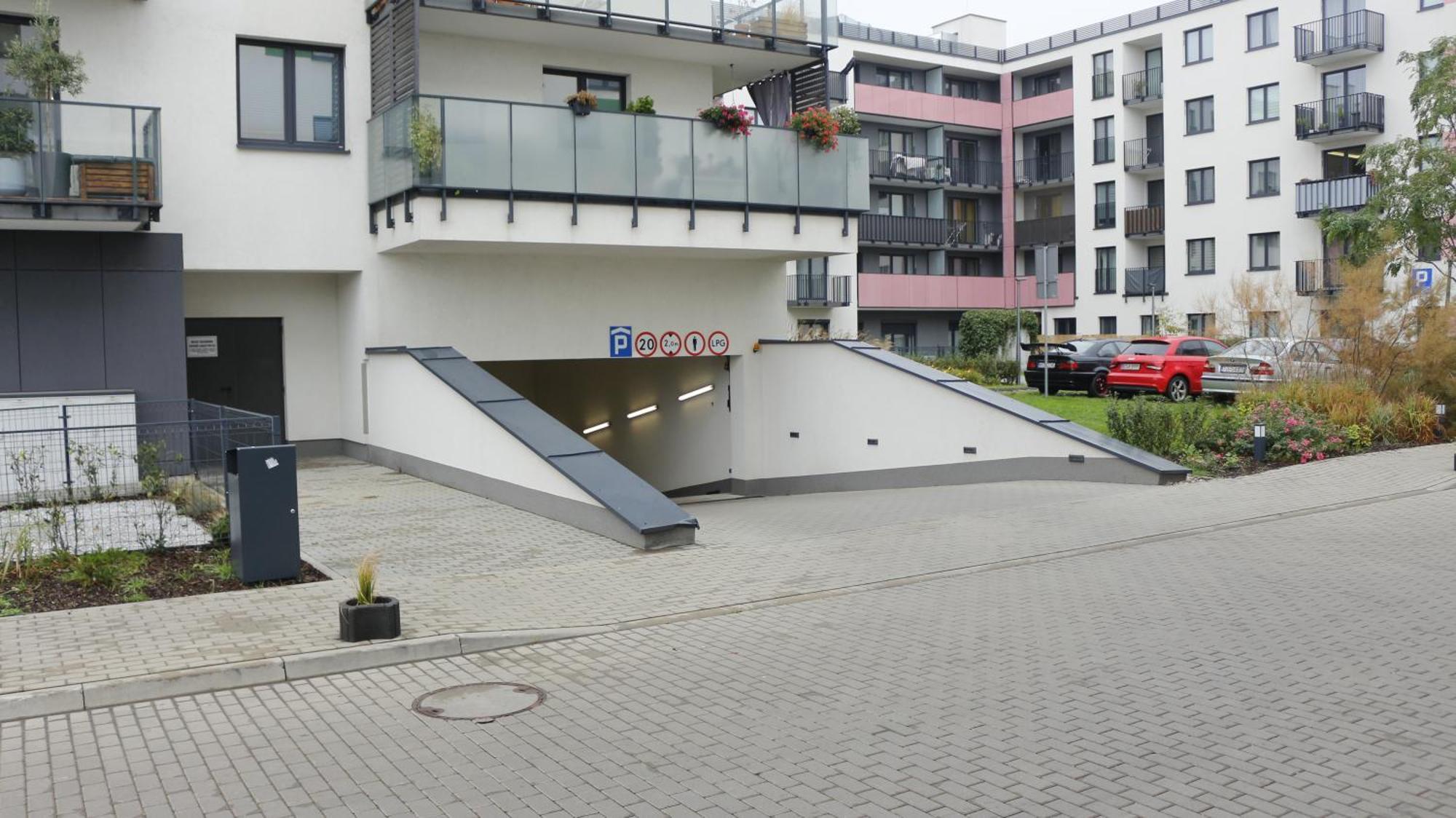 Relax&Comfort New Waw 50 Sqm With Terrace, Garden, Free Parking And Ac Varsóvia Exterior foto