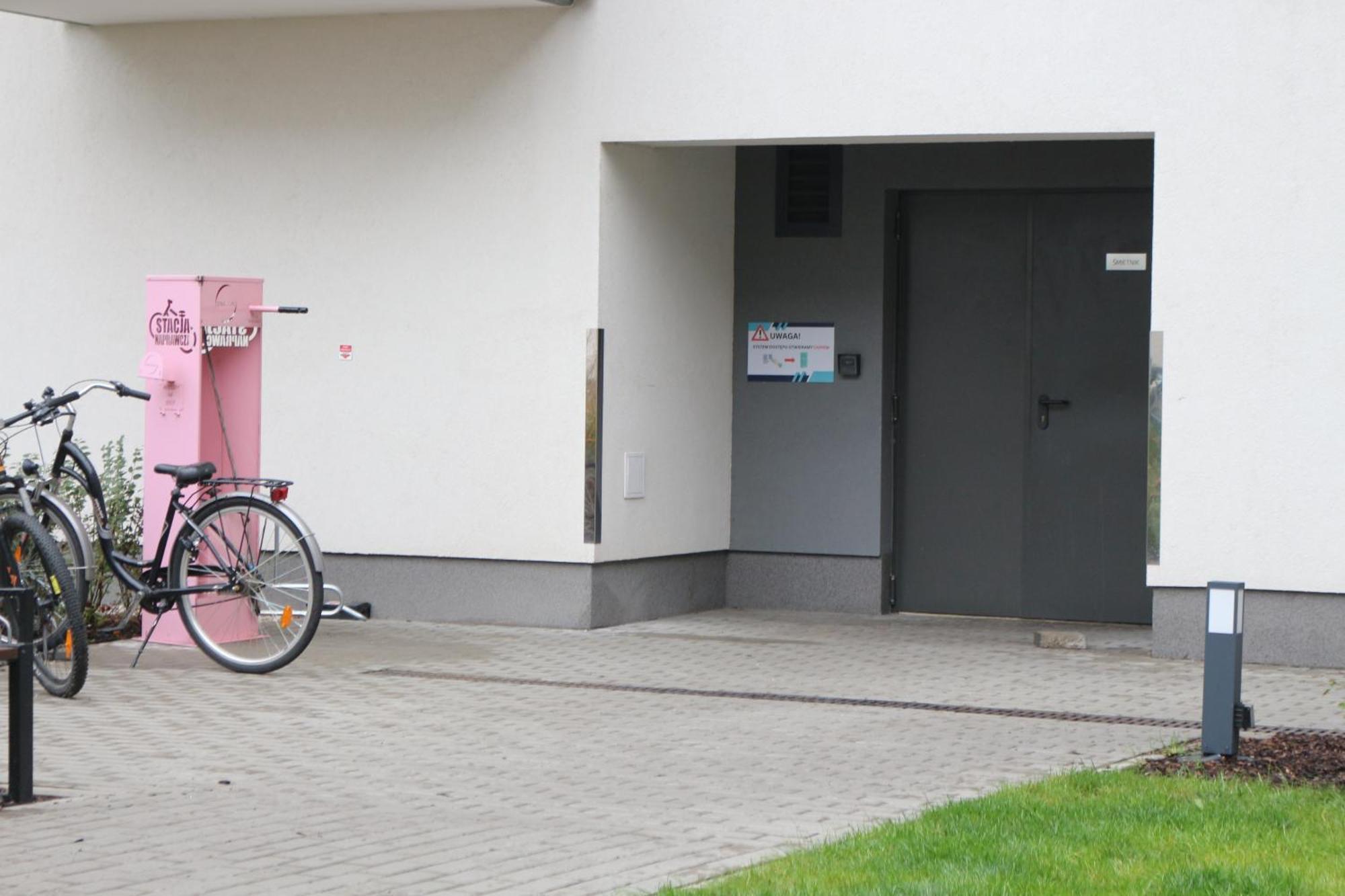 Relax&Comfort New Waw 50 Sqm With Terrace, Garden, Free Parking And Ac Varsóvia Exterior foto